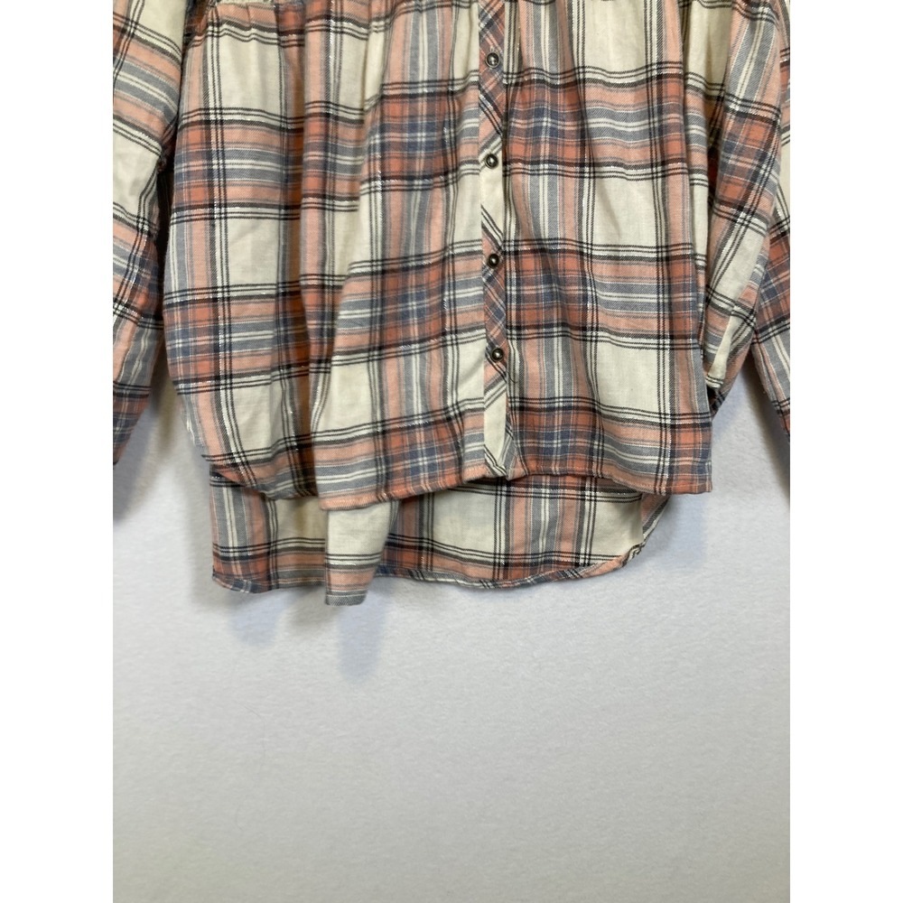 Rustic Cottagecore Universal Thread Women L Pink Plaid Smocked Metallic Blouse - Picture 5 of 9